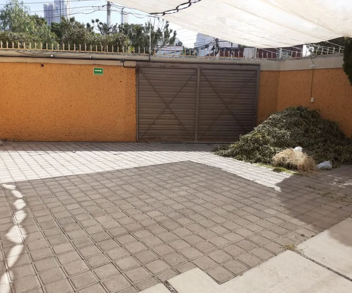 Oficina En Renta,Calesa,Calle Juan Caballero y Osio 277, Querétaro, Querétaro 76020,1 Baño,Calle Juan Caballero y Osio,1,pVexqDR