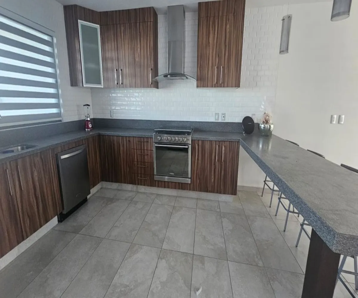 Casa En Renta,NUEVO MEXICO,Avenida Paseo de los Emperadores 1560 29, Zapopan, Jalisco 45134, 4 Habitaciones,3 Baños,Avenida Paseo de los Emperadores,2,pDJQ1X2