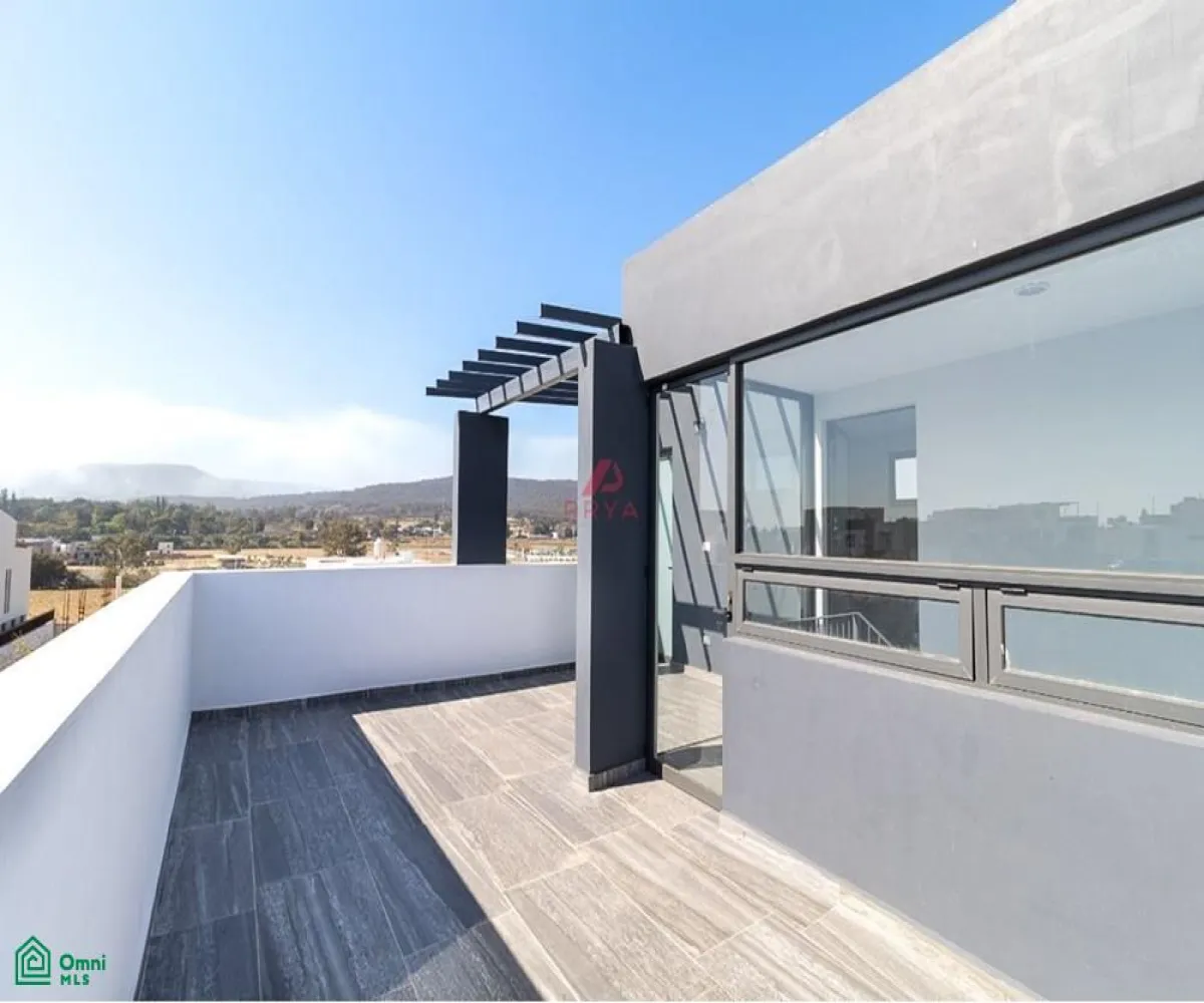 Casa En Venta,Fraccionamiento Bosques Vallarta,Paseo de la Estrella 3595, Zapopan, Jalisco 45222, 4 Habitaciones,4 Baños,Paseo de la Estrella,MX24665584