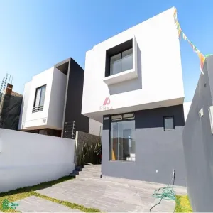 Casa En Venta,Fraccionamiento Bosques Vallarta,Paseo de la Estrella 3595, Zapopan, Jalisco 45222, 4 Habitaciones,4 Baños,Paseo de la Estrella,MX24665584