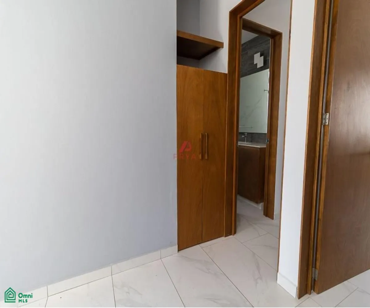 Casa En Venta,Fraccionamiento Bosques Vallarta,Paseo de la Estrella 3595, Zapopan, Jalisco 45222, 4 Habitaciones,4 Baños,Paseo de la Estrella,MX24665584