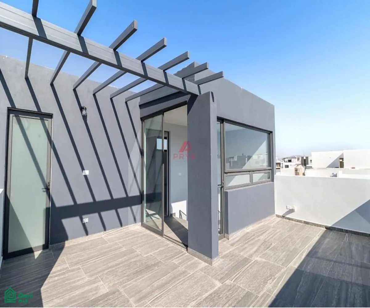 Casa En Venta,Fraccionamiento Bosques Vallarta,Paseo de la Estrella 3595, Zapopan, Jalisco 45222, 4 Habitaciones,4 Baños,Paseo de la Estrella,MX24665584