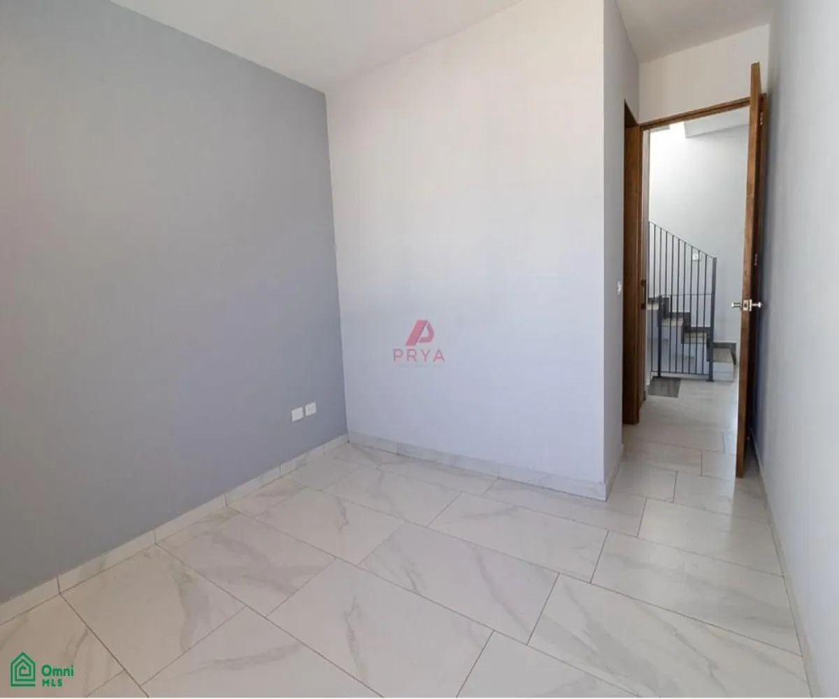 Casa En Venta,Fraccionamiento Bosques Vallarta,Paseo de la Estrella 3595, Zapopan, Jalisco 45222, 4 Habitaciones,4 Baños,Paseo de la Estrella,MX24665584
