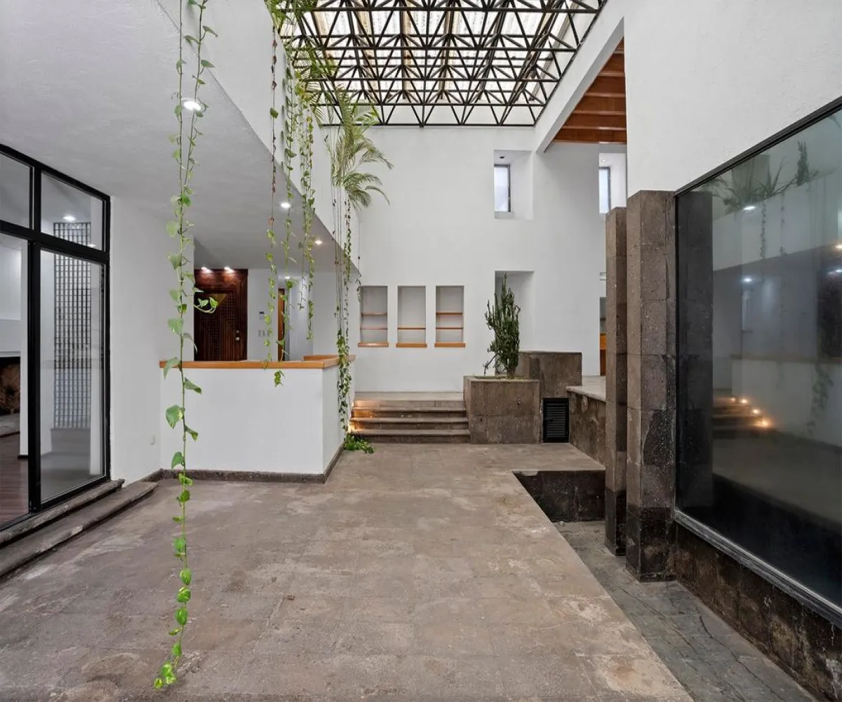 Casa En Venta,Club de Golf Santa Anita,Paseo Santa Anita 568, Tlajomulco de Zúñiga, Jalisco 45645, 3 Habitaciones,3 Baños,Paseo Santa Anita,2,pT6fJbh