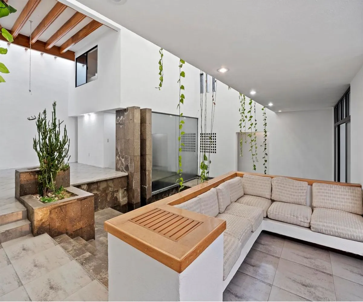 Casa En Venta,Club de Golf Santa Anita,Paseo Santa Anita 568, Tlajomulco de Zúñiga, Jalisco 45645, 3 Habitaciones,3 Baños,Paseo Santa Anita,2,pT6fJbh