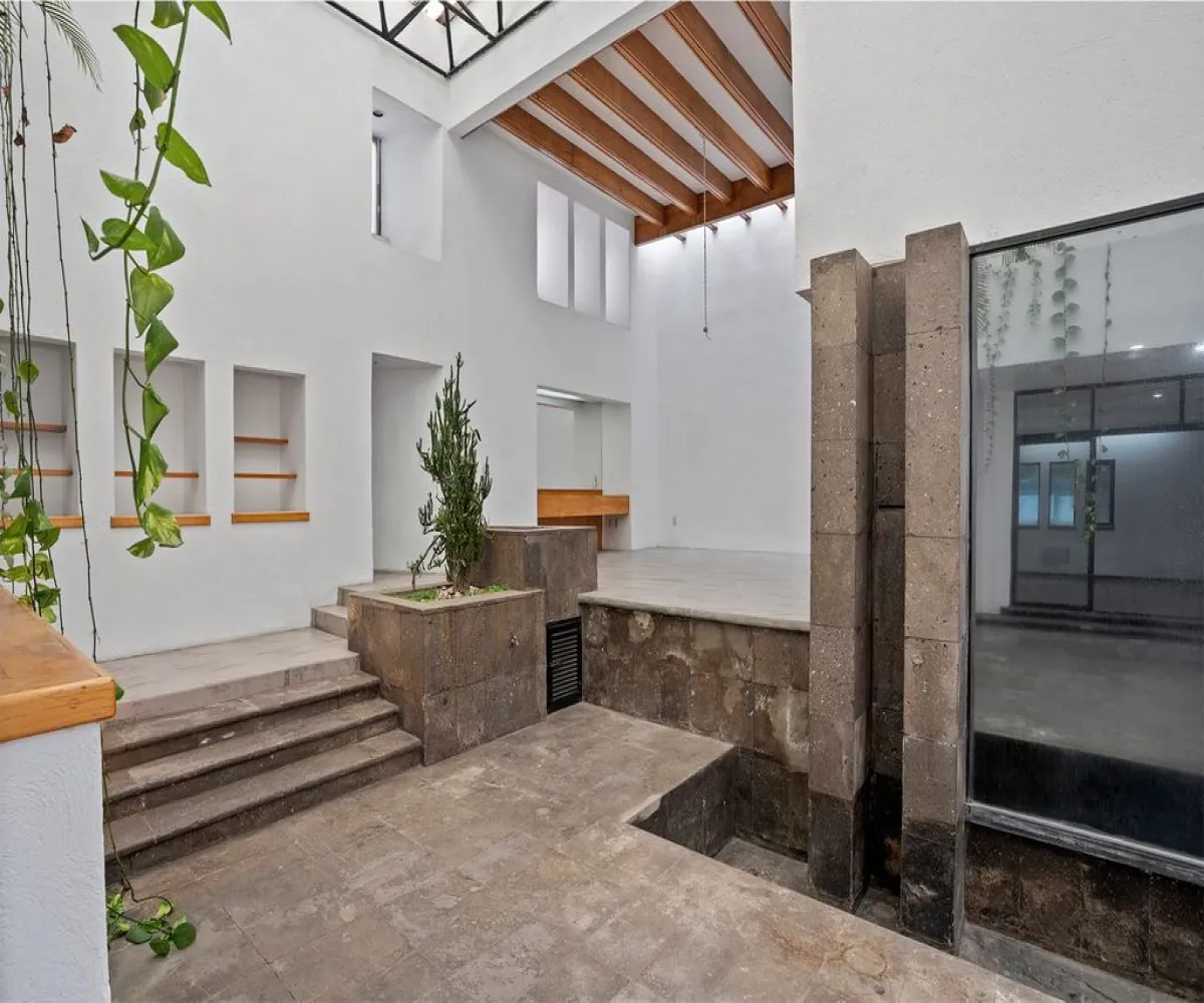 Casa En Venta,Club de Golf Santa Anita,Paseo Santa Anita 568, Tlajomulco de Zúñiga, Jalisco 45645, 3 Habitaciones,3 Baños,Paseo Santa Anita,2,pT6fJbh