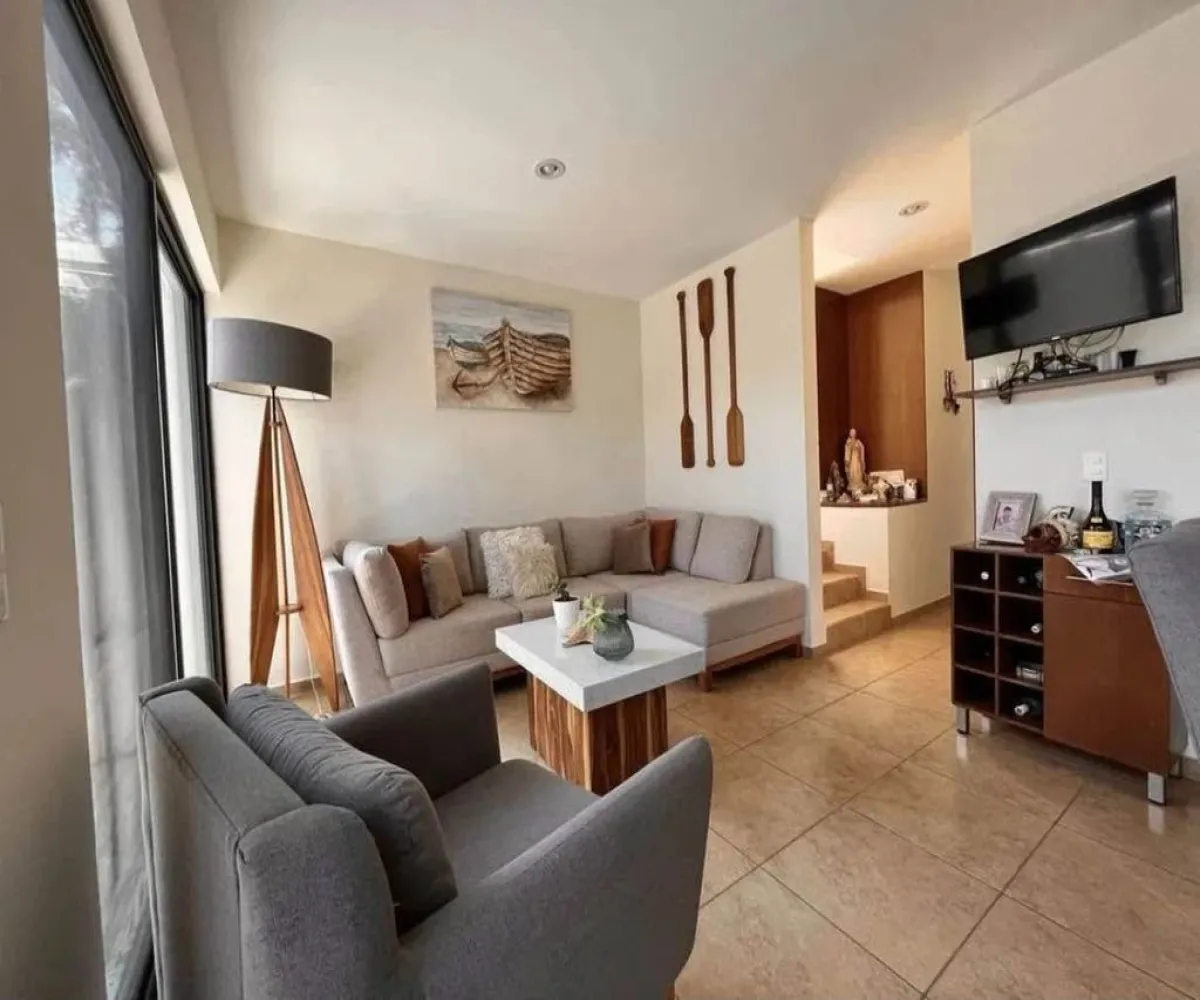 Casa En Venta,Avenida Vuelo de las Grullas 100 D22, Tlajomulco de Zúñiga, Jalisco 45645, 3 Habitaciones,2 Baños,Avenida Vuelo de las Grullas,1,p7189go