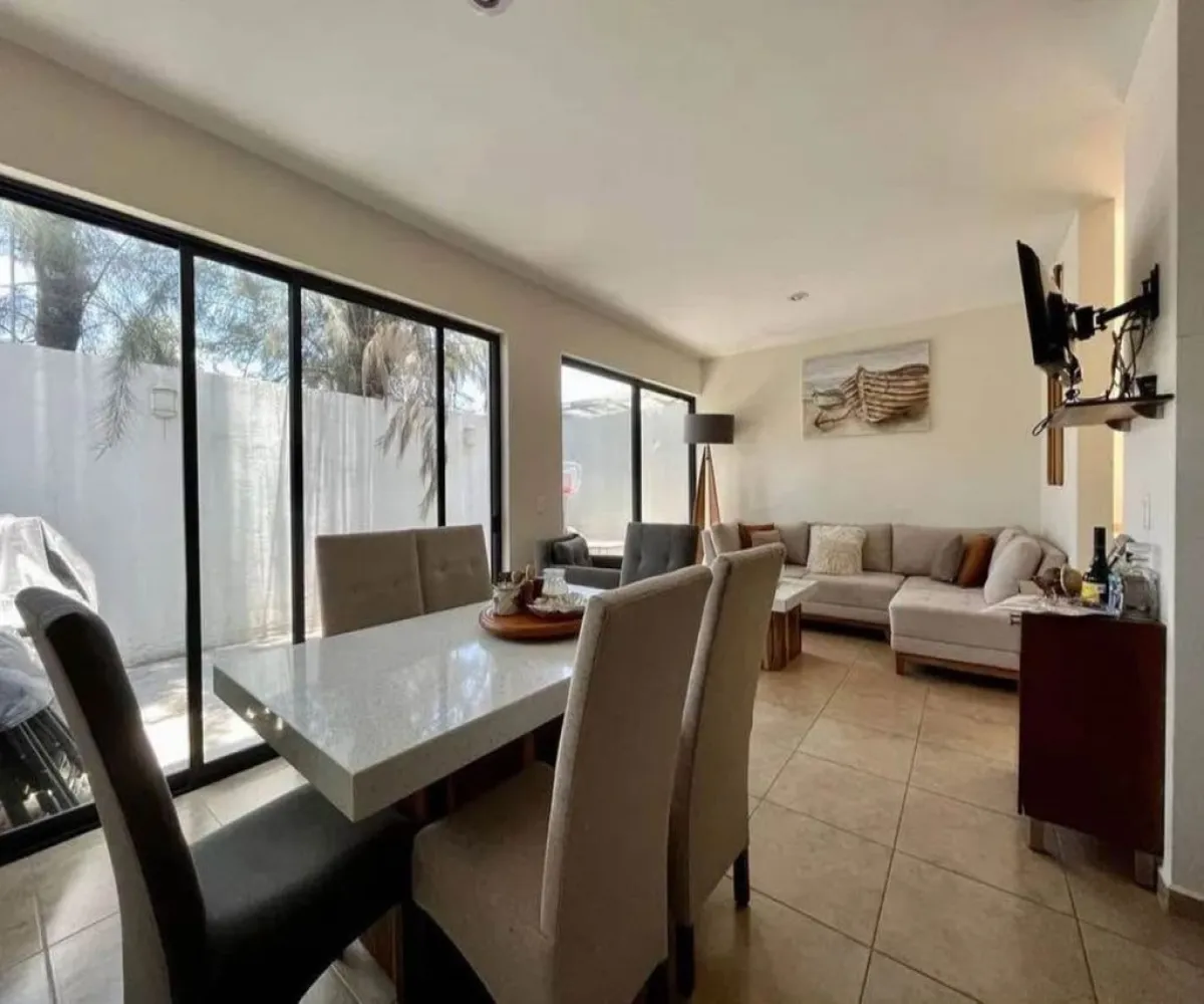 Casa En Venta,Avenida Vuelo de las Grullas 100 D22, Tlajomulco de Zúñiga, Jalisco 45645, 3 Habitaciones,2 Baños,Avenida Vuelo de las Grullas,1,p7189go