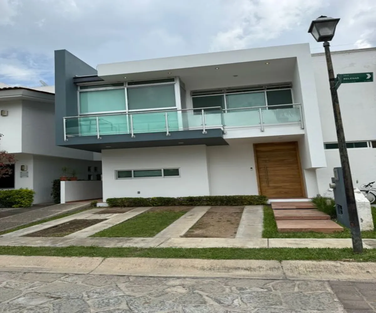 Casa En Renta,La Tijera,Avenida Nueva Galicia 7, Tlajomulco de Zúñiga, Jalisco 45645, 4 Habitaciones,3 Baños,Avenida Nueva Galicia,2,poLc5NF