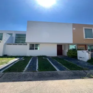 Casa En Venta,La Tijera,Alisalete 182, Tlajomulco de Zúñiga, Jalisco 45645, 3 Habitaciones,2 Baños,Alisalete,2,pkXNDRU