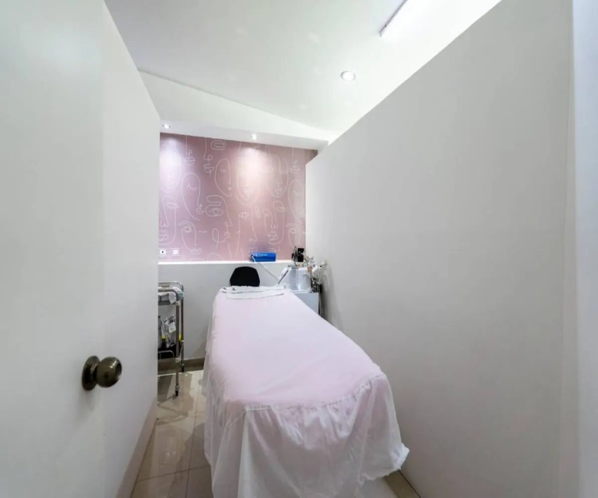 Casa En Venta,Campo de Golf Santa Anita Condominio,Paseo de Los Lirios 601, Tlajomulco de Zúñiga, Jalisco 45645, 4 Habitaciones,3 Baños,Paseo de Los Lirios,1,piNvqJy