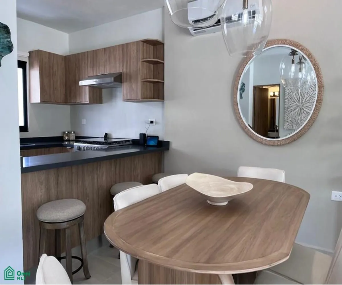 Casa En Venta,Las Mojoneras,Prolongacion Villa las Flores 900 616, Puerto Vallarta, Jalisco 48290, 4 Habitaciones,3 Baños,Prolongacion Villa las Flores 900,2,MX251014975