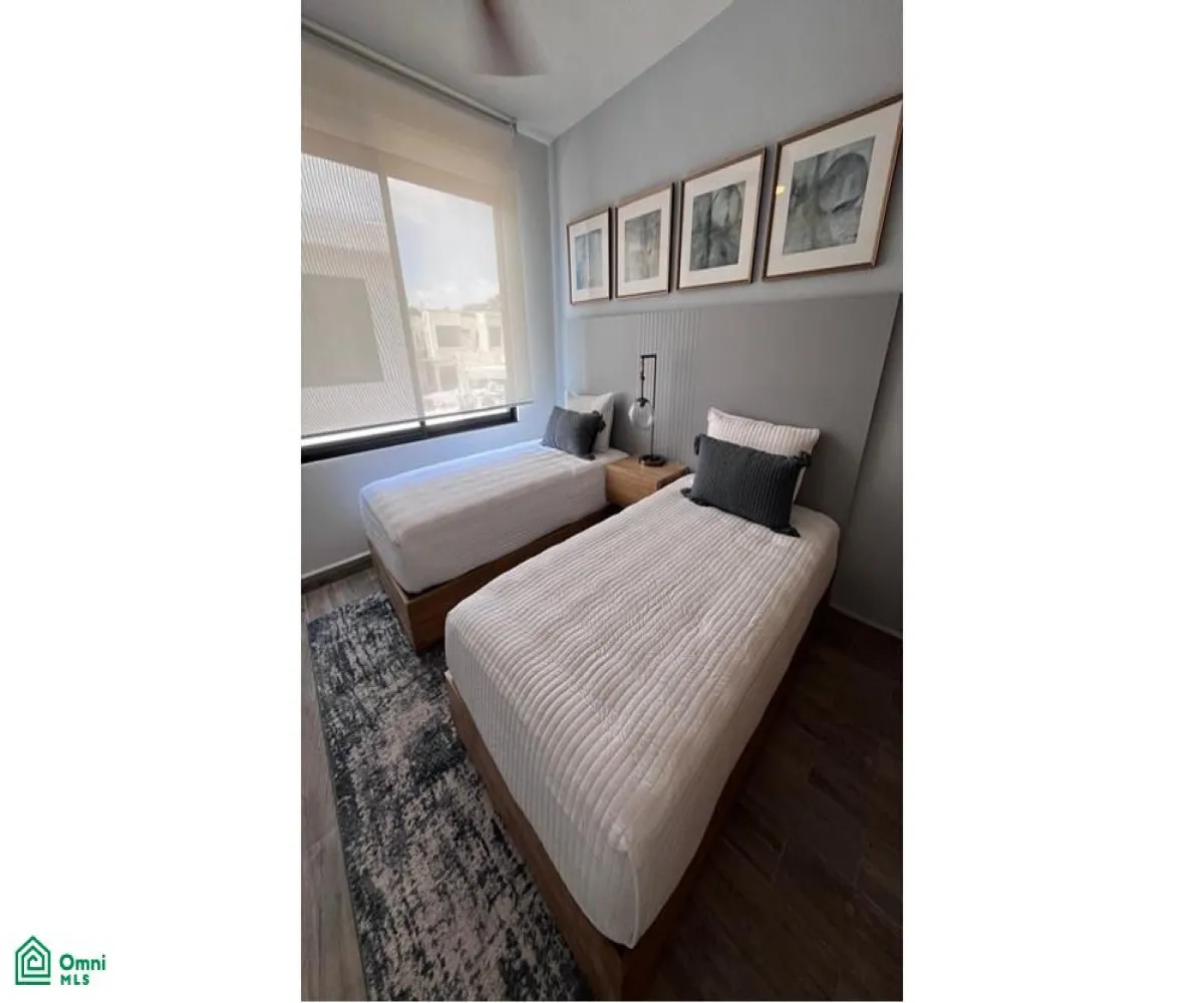 Casa En Venta,Las Mojoneras,Prolongacion Villa las Flores 900 512, Puerto Vallarta, Jalisco 48290, 4 Habitaciones,3 Baños,Prolongacion Villa las Flores 900,2,MX251014985