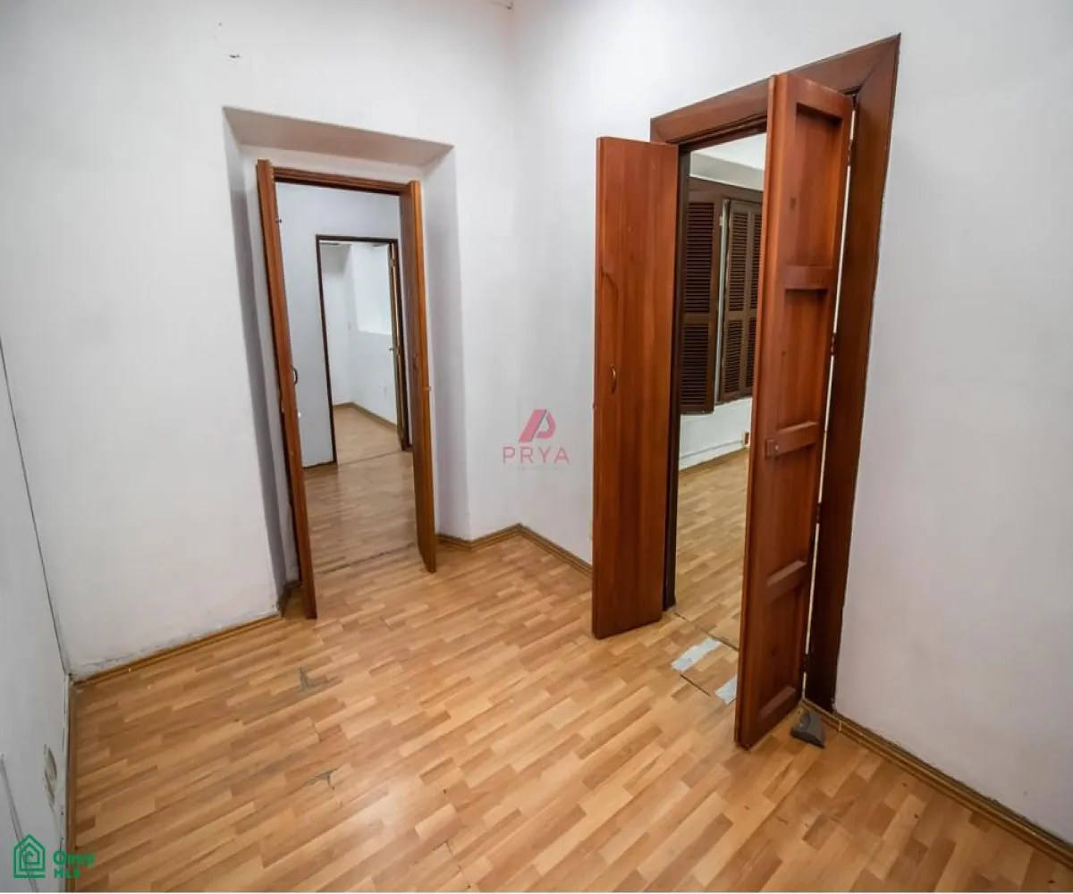 Casa En Venta,Americana,Pedro Moreno #1358 S/N, Guadalajara, Jalisco 44160, 11 Habitaciones,2 Baños,Pedro Moreno #1358,3,MX251015744