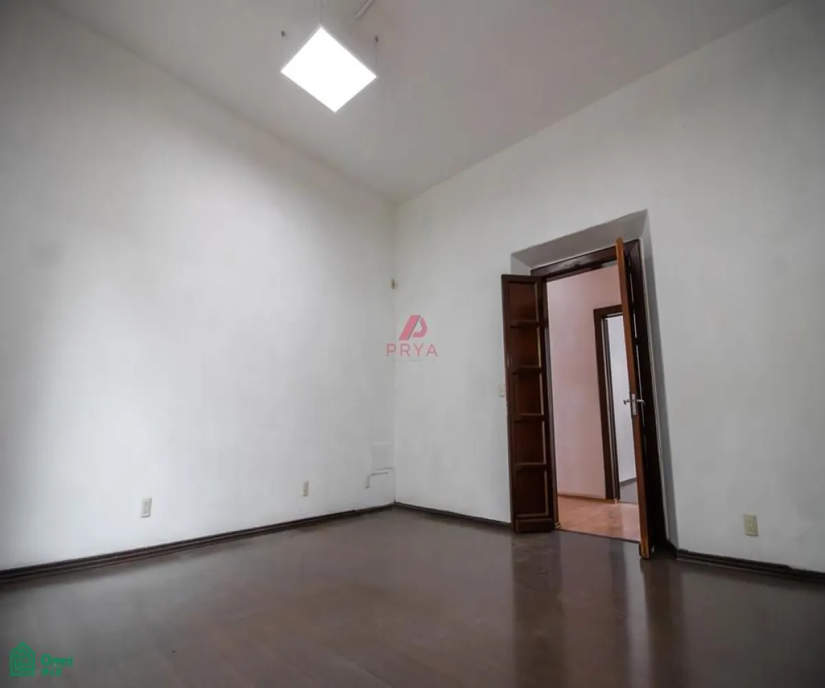 Casa En Venta,Americana,Pedro Moreno #1358 S/N, Guadalajara, Jalisco 44160, 11 Habitaciones,2 Baños,Pedro Moreno #1358,3,MX251015744