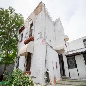 Casa En Venta,Americana,Pedro Moreno #1358 S/N, Guadalajara, Jalisco 44160, 11 Habitaciones,2 Baños,Pedro Moreno #1358,3,MX251015755