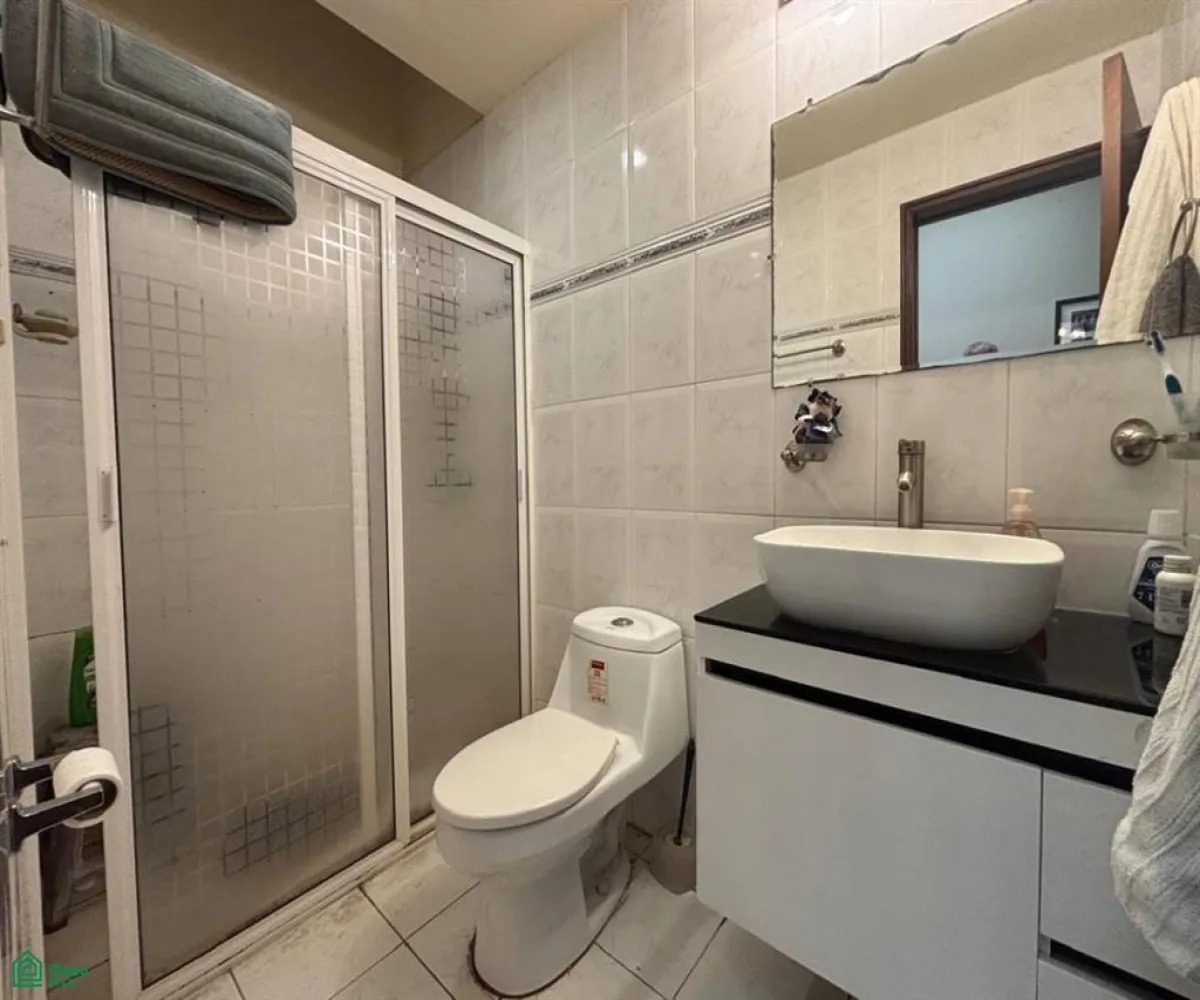 Casa En Venta,Verde Valle,Perla 1207, Guadalajara, Jalisco 44550, 3 Habitaciones,4 Baños,Perla,1,MX251016027