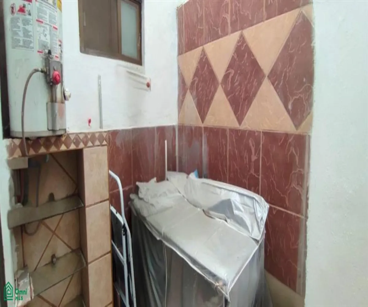 Casa En Venta,Paraísos Del Colli,Prolongacion Volcan Quinceo ., Zapopan, Jalisco 45069, 1 Cuarto,2 Baños,Prolongacion Volcan Quinceo,2,MX251016166