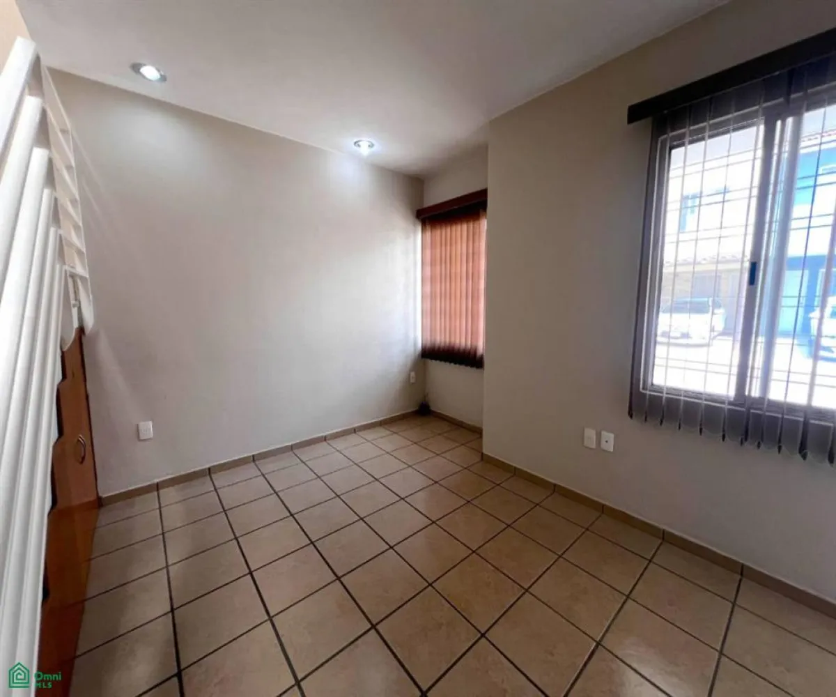 Casa En Venta,Parques del Bosque,Av. Agrícola 2938, Tlaquepaque, Jalisco 45609, 3 Habitaciones,2 Baños,Av. Agrícola,2,MX251018522