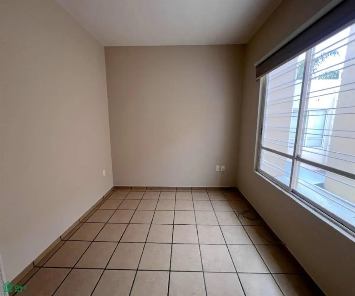 Casa En Venta,Parques del Bosque,Av. Agrícola 2938, Tlaquepaque, Jalisco 45609, 3 Habitaciones,2 Baños,Av. Agrícola,2,MX251018522