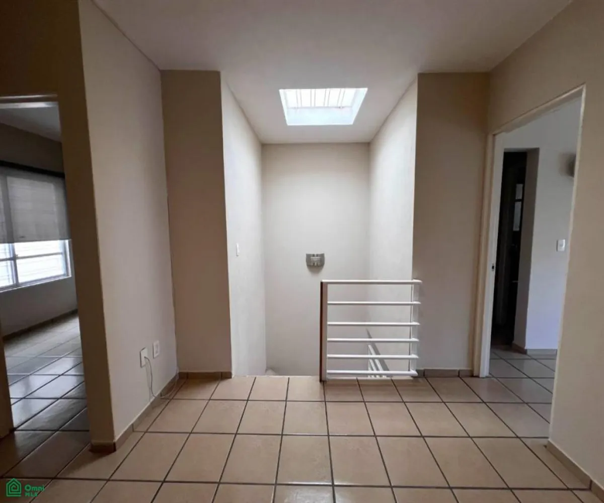 Casa En Venta,Parques del Bosque,Av. Agrícola 2938, Tlaquepaque, Jalisco 45609, 3 Habitaciones,2 Baños,Av. Agrícola,2,MX251018522