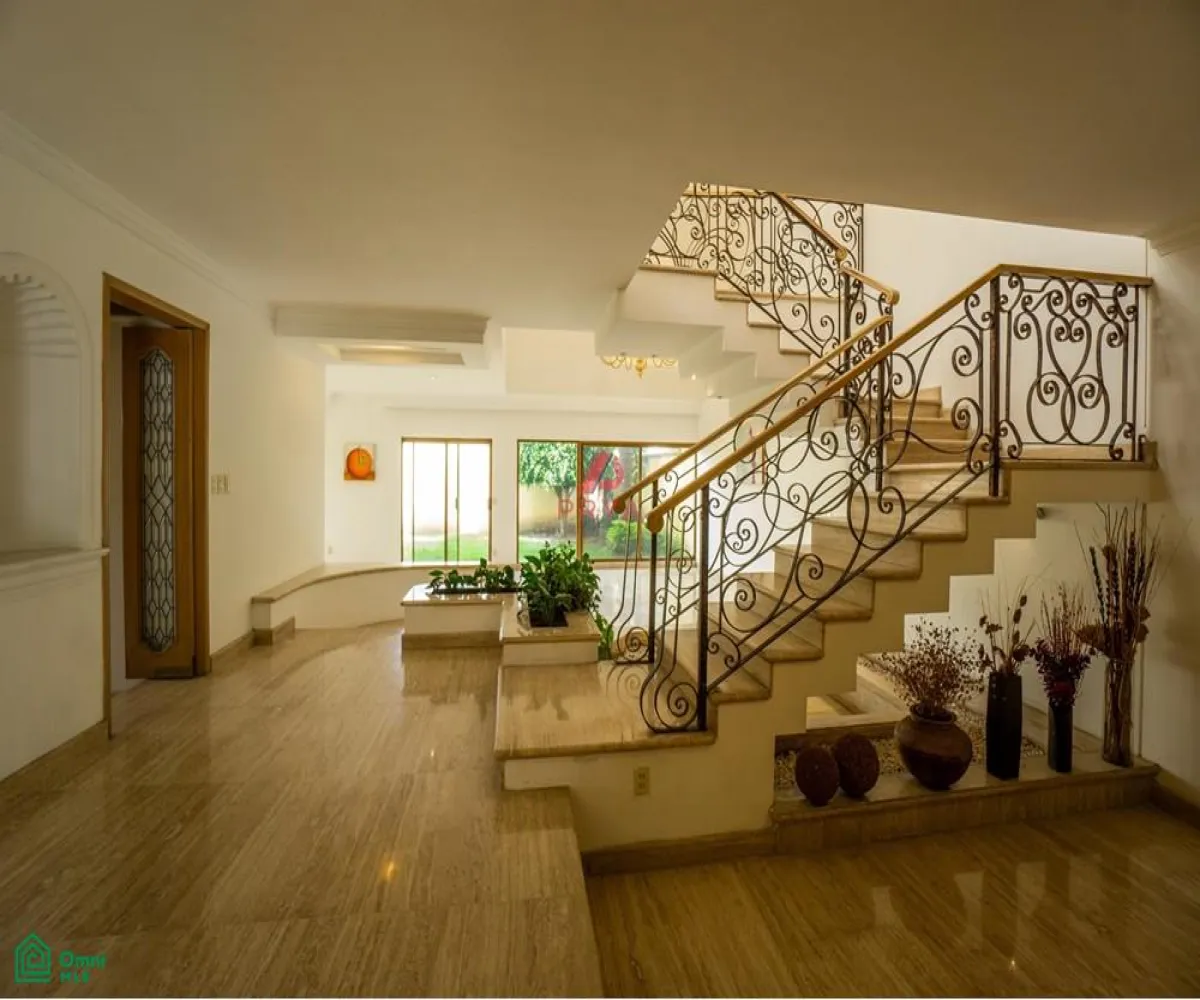 Casa En Venta,Puerta De Hierro,Vereda de los Laureles S/N, Zapopan, Jalisco 45116, 3 Habitaciones,3 Baños,Vereda de los Laureles,MX251019716