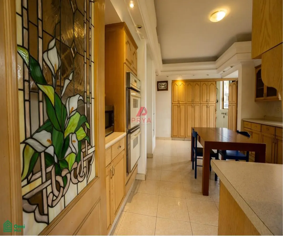 Casa En Venta,Puerta De Hierro,Vereda de los Laureles S/N, Zapopan, Jalisco 45116, 3 Habitaciones,3 Baños,Vereda de los Laureles,MX251019716