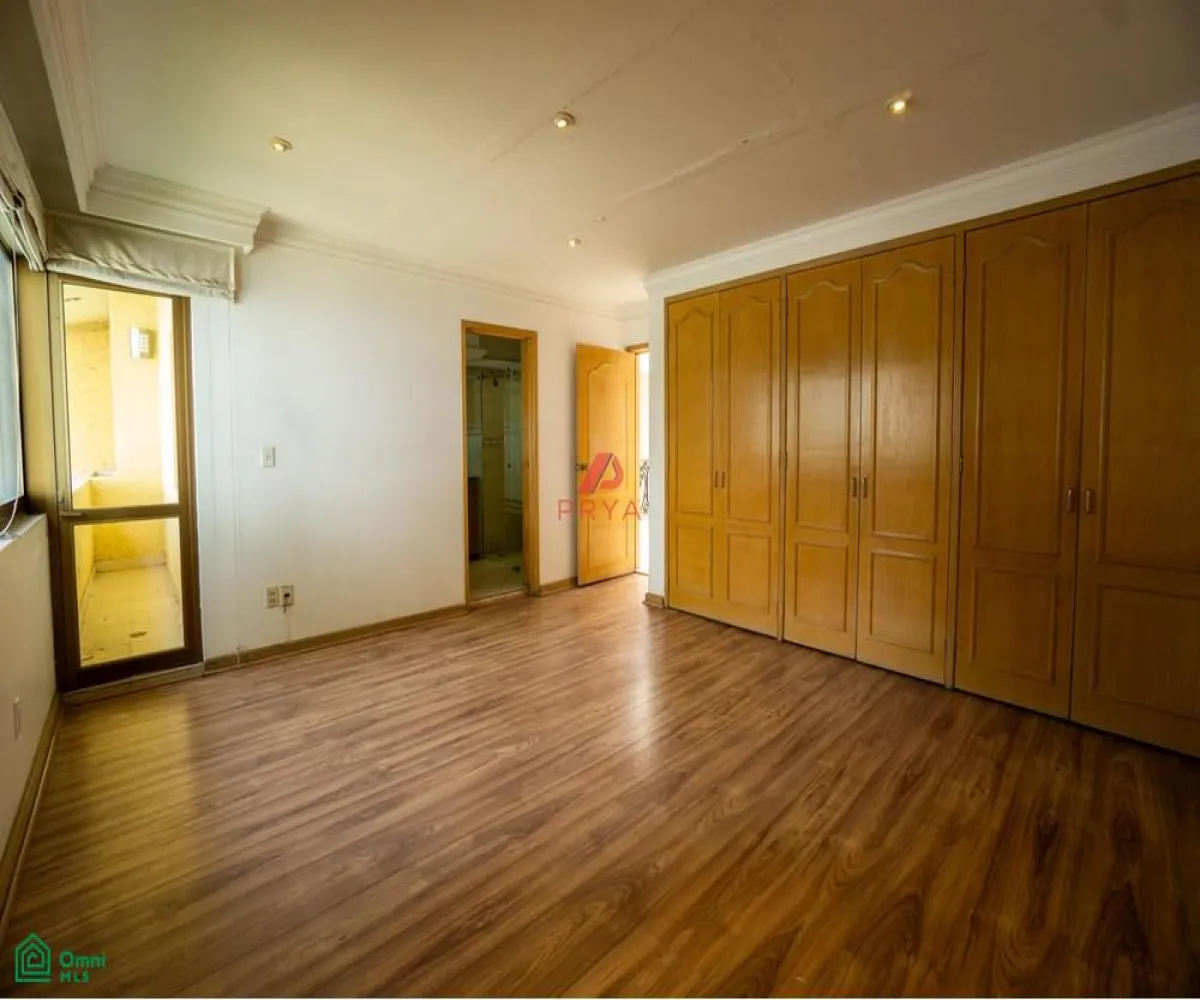 Casa En Venta,Puerta De Hierro,Vereda de los Laureles S/N, Zapopan, Jalisco 45116, 3 Habitaciones,3 Baños,Vereda de los Laureles,MX251019716