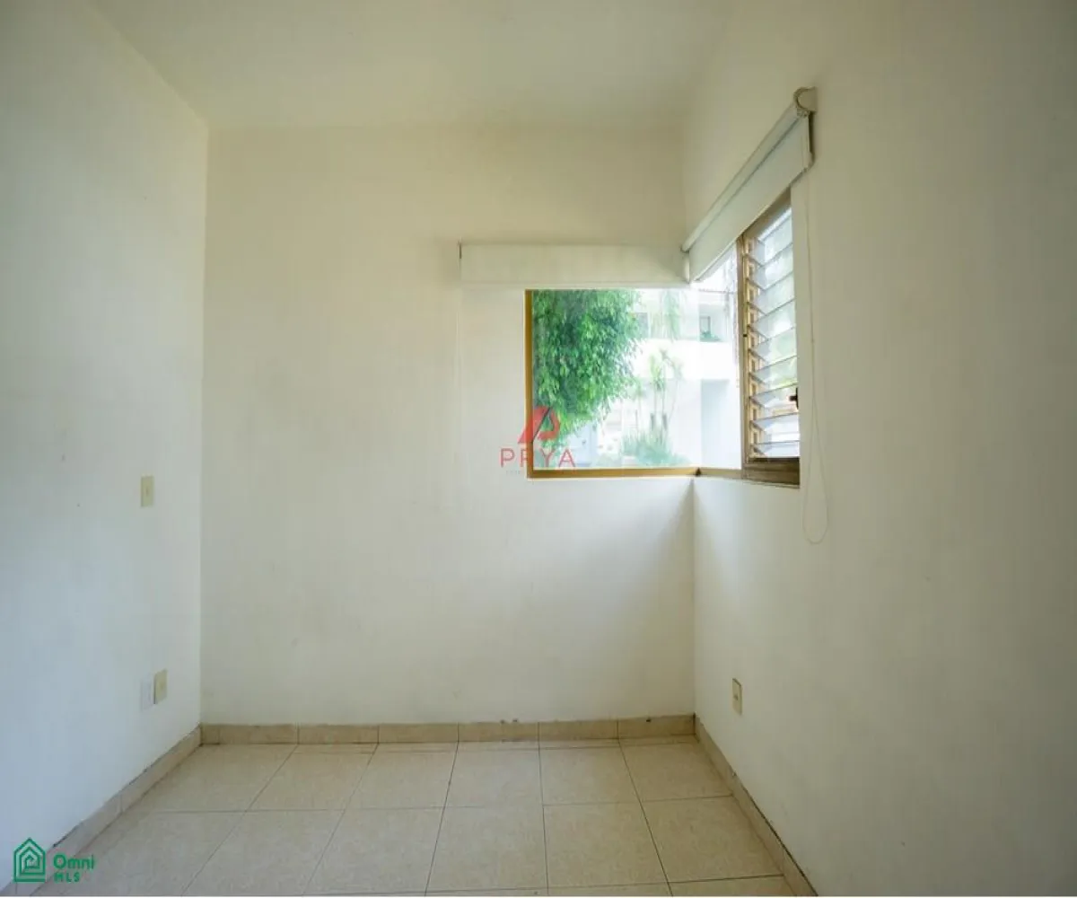 Casa En Venta,Puerta De Hierro,Vereda de los Laureles S/N, Zapopan, Jalisco 45116, 3 Habitaciones,3 Baños,Vereda de los Laureles,MX251019716