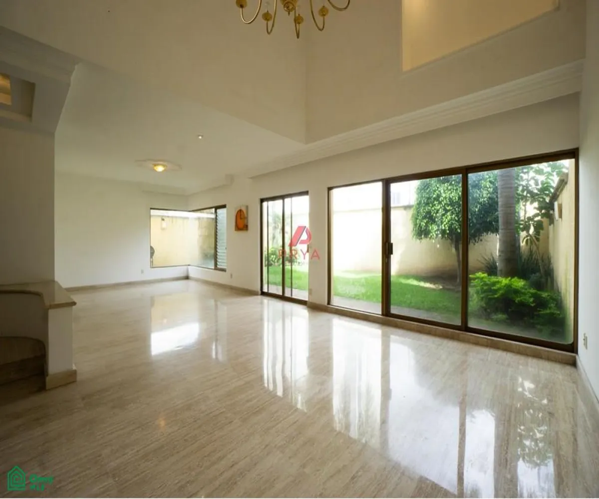 Casa En Venta,Puerta De Hierro,Vereda de los Laureles S/N, Zapopan, Jalisco 45116, 3 Habitaciones,3 Baños,Vereda de los Laureles,MX251019716