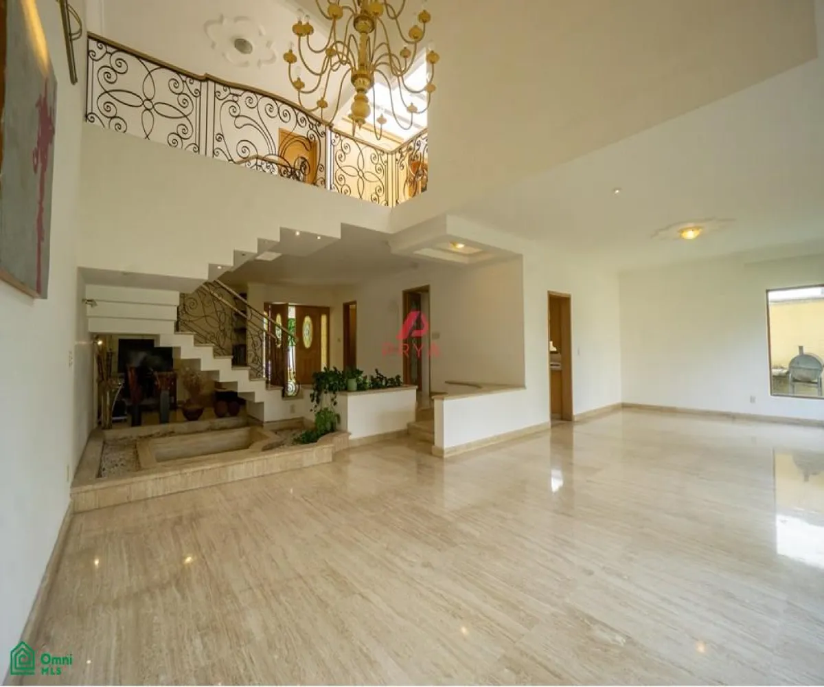 Casa En Venta,Puerta De Hierro,Vereda de los Laureles S/N, Zapopan, Jalisco 45116, 3 Habitaciones,3 Baños,Vereda de los Laureles,MX251019716