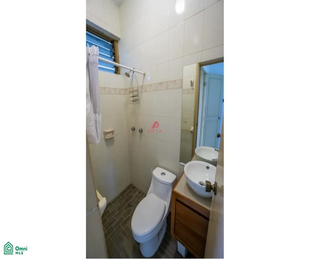 Casa En Venta,Puerta De Hierro,Vereda de los Laureles S/N, Zapopan, Jalisco 45116, 3 Habitaciones,3 Baños,Vereda de los Laureles,MX251019716