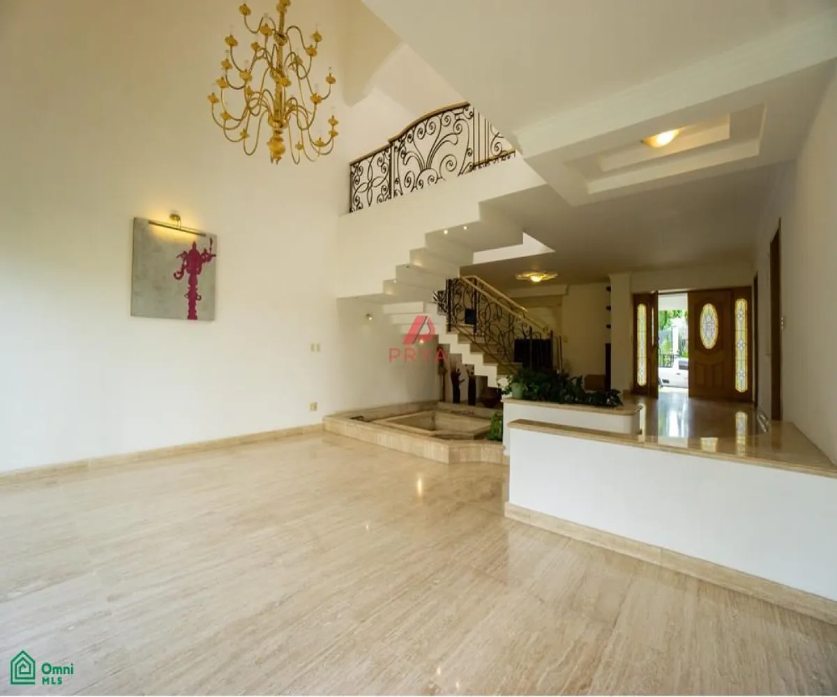 Casa En Venta,Puerta De Hierro,Vereda de los Laureles S/N, Zapopan, Jalisco 45116, 3 Habitaciones,3 Baños,Vereda de los Laureles,MX251019716