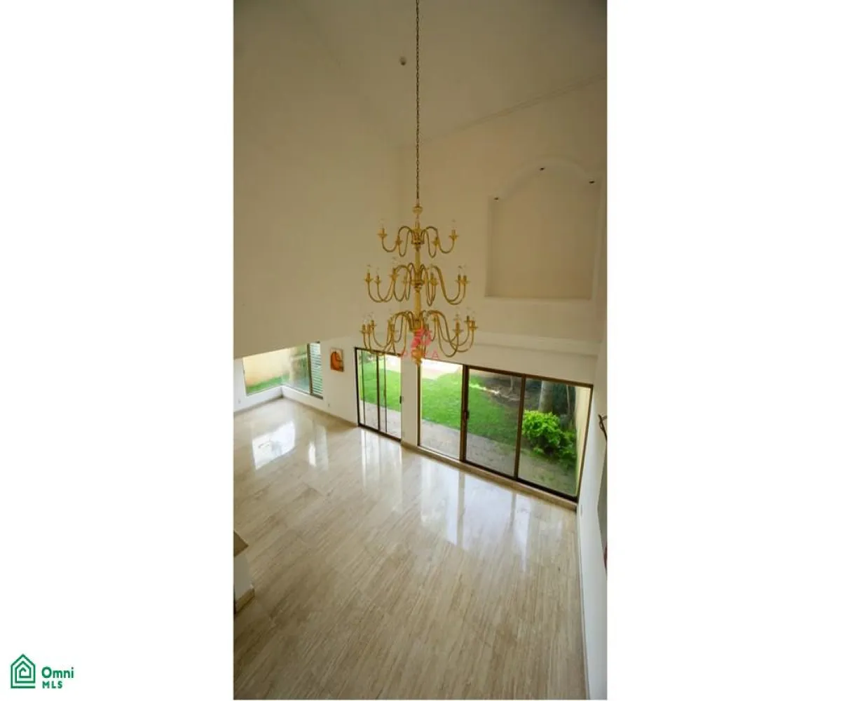 Casa En Venta,Puerta De Hierro,Vereda de los Laureles S/N, Zapopan, Jalisco 45116, 3 Habitaciones,3 Baños,Vereda de los Laureles,MX251019716