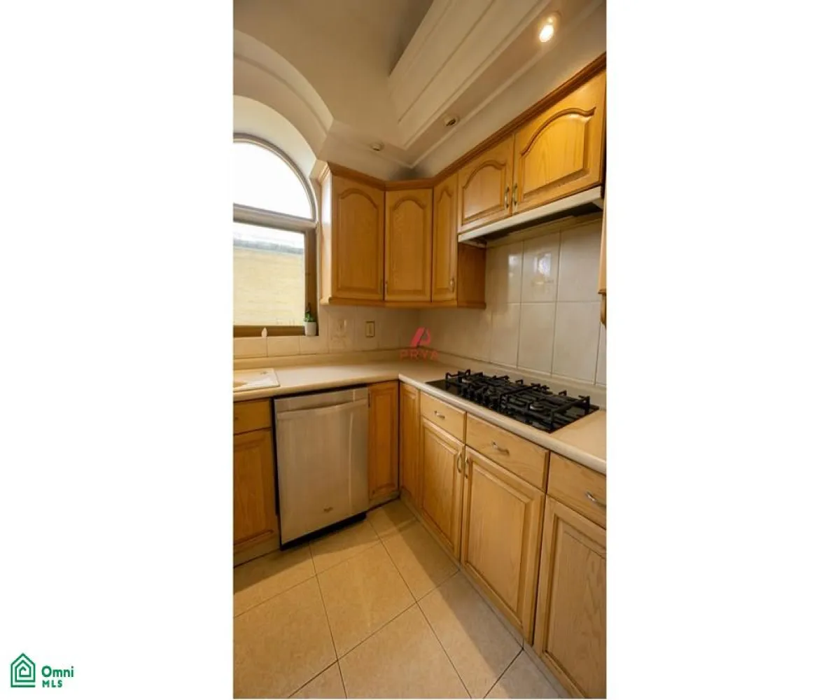 Casa En Venta,Puerta De Hierro,Vereda de los Laureles S/N, Zapopan, Jalisco 45116, 3 Habitaciones,3 Baños,Vereda de los Laureles,MX251019716