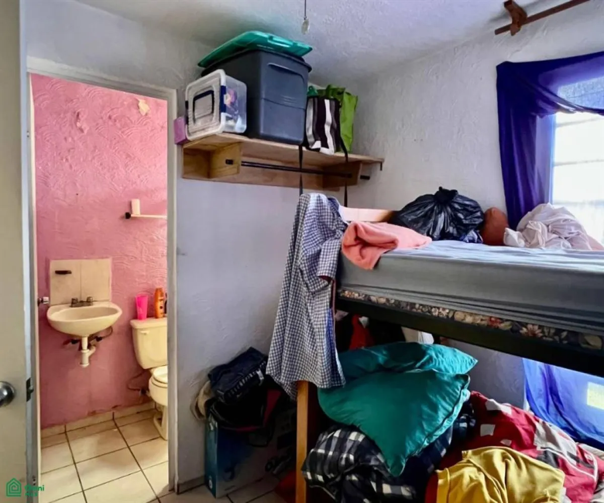 Casa En Venta,Villa Fontana,Fuente Ixtapa 491, Tlaquepaque, Jalisco 45615, 3 Habitaciones,3 Baños,Fuente Ixtapa,2,MX251019756