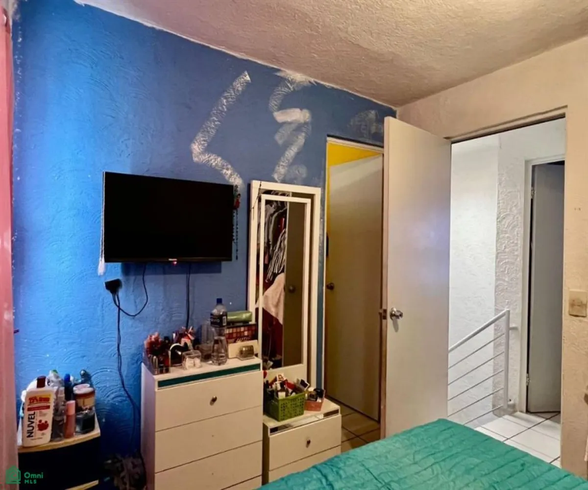 Casa En Venta,Villa Fontana,Fuente Ixtapa 491, Tlaquepaque, Jalisco 45615, 3 Habitaciones,3 Baños,Fuente Ixtapa,2,MX251019756