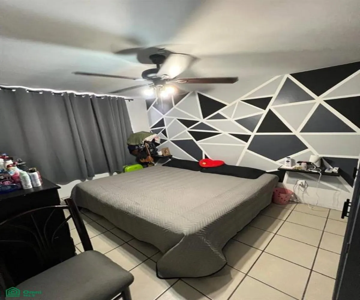 Casa En Venta,San Andrés,Av Chamizal 255, Guadalajara, Jalisco 44810, 3 Habitaciones,2 Baños,Av Chamizal,MX251019757