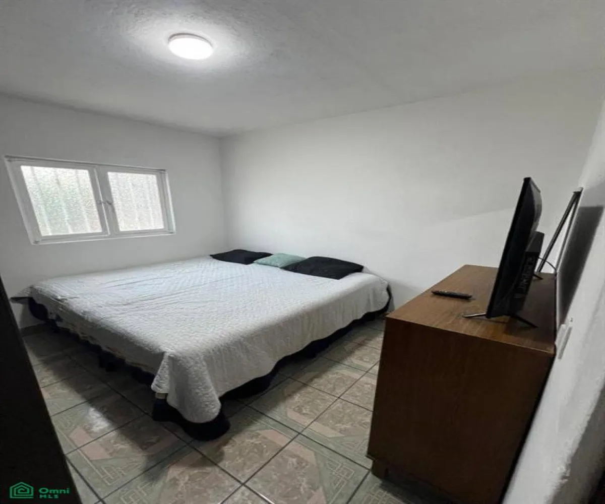 Casa En Venta,San Andrés,María Salcedo 295, Guadalajara, Jalisco 44810, 3 Habitaciones,1 Baño,María Salcedo,1,MX251019758