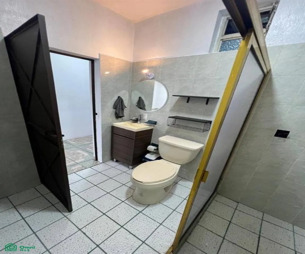 Casa En Venta,San Andrés,María Salcedo 295, Guadalajara, Jalisco 44810, 3 Habitaciones,1 Baño,María Salcedo,1,MX251019758