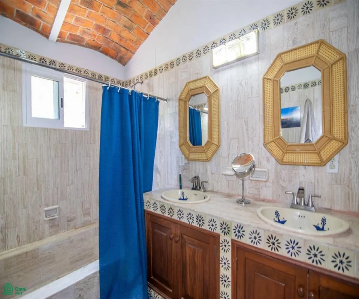 Casa En Venta,Chapala Haciendas,PAJARO DE FUEGO 10, Chapala, Jalisco 45907, 2 Habitaciones,2 Baños,PAJARO DE FUEGO,2,MX251020068