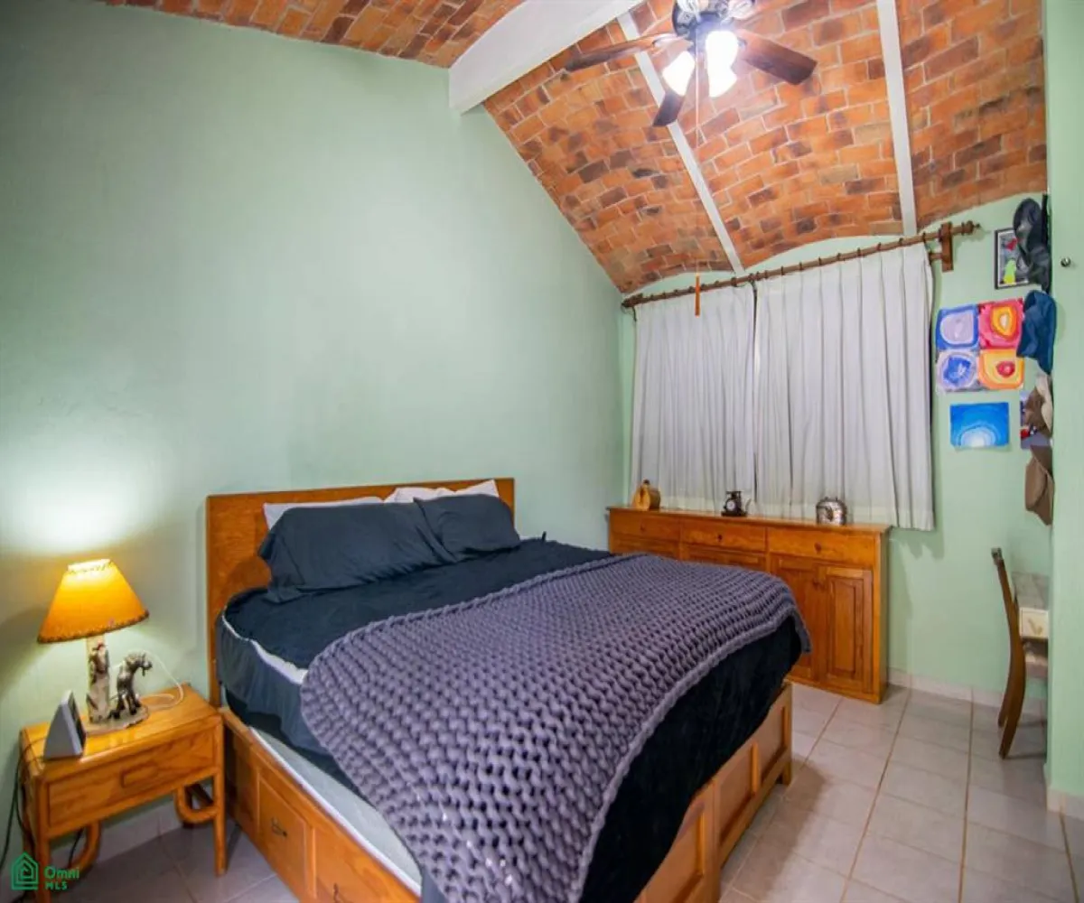 Casa En Venta,Chapala Haciendas,PAJARO DE FUEGO 10, Chapala, Jalisco 45907, 2 Habitaciones,2 Baños,PAJARO DE FUEGO,2,MX251020068