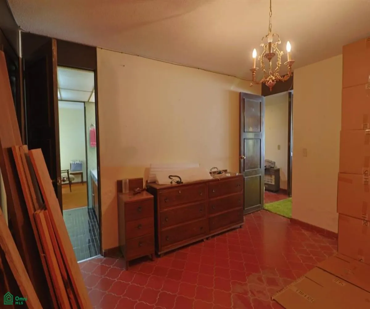 Casa En Venta,Camino Real,San Antonio de Padua 526, Zapopan, Jalisco 45040, 4 Habitaciones,4 Baños,San Antonio de Padua,1,MX251020081