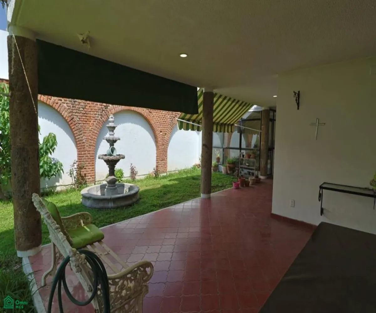 Casa En Venta,Camino Real,San Antonio de Padua 526, Zapopan, Jalisco 45040, 4 Habitaciones,4 Baños,San Antonio de Padua,1,MX251020081