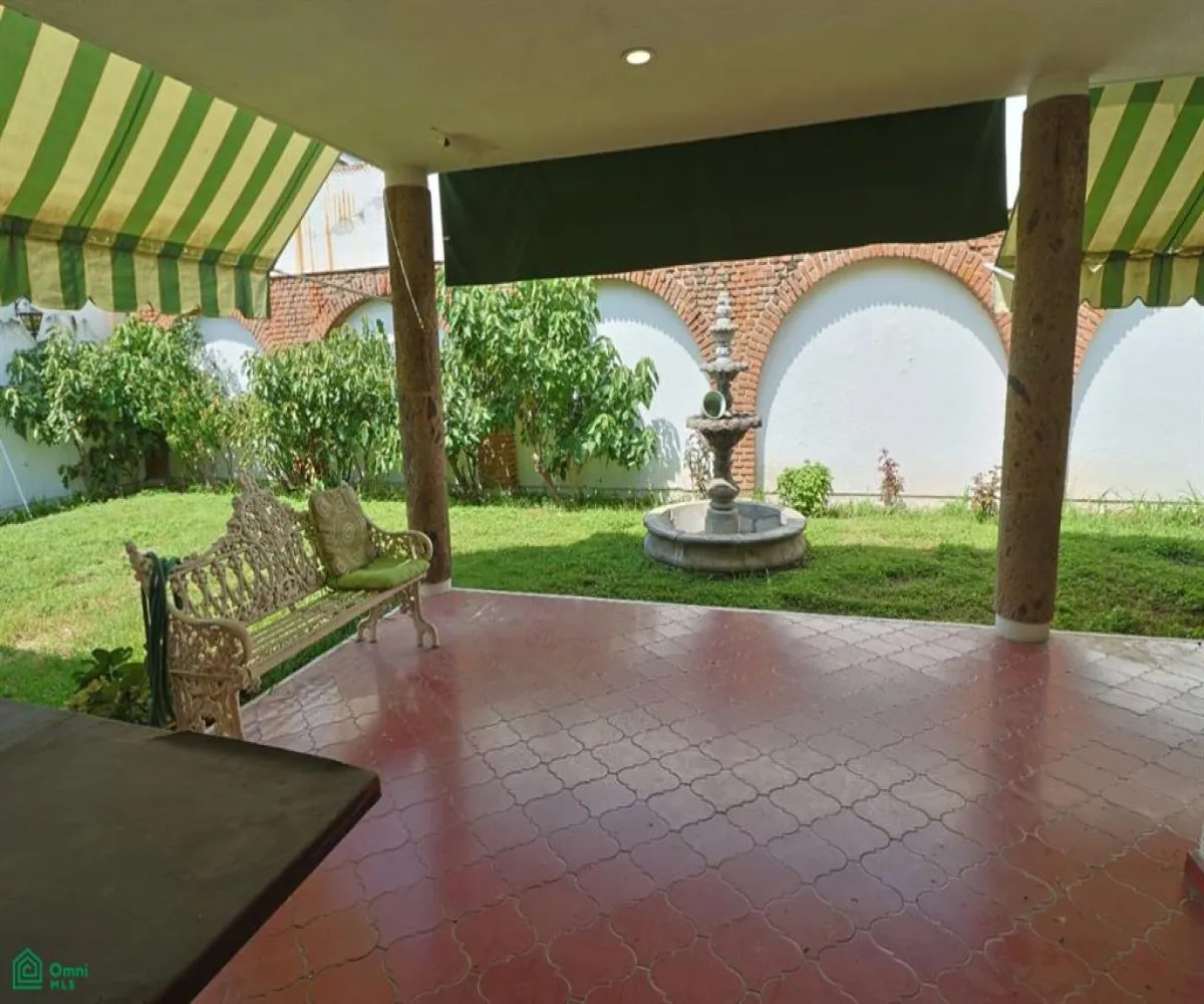 Casa En Venta,Camino Real,San Antonio de Padua 526, Zapopan, Jalisco 45040, 4 Habitaciones,4 Baños,San Antonio de Padua,1,MX251020081