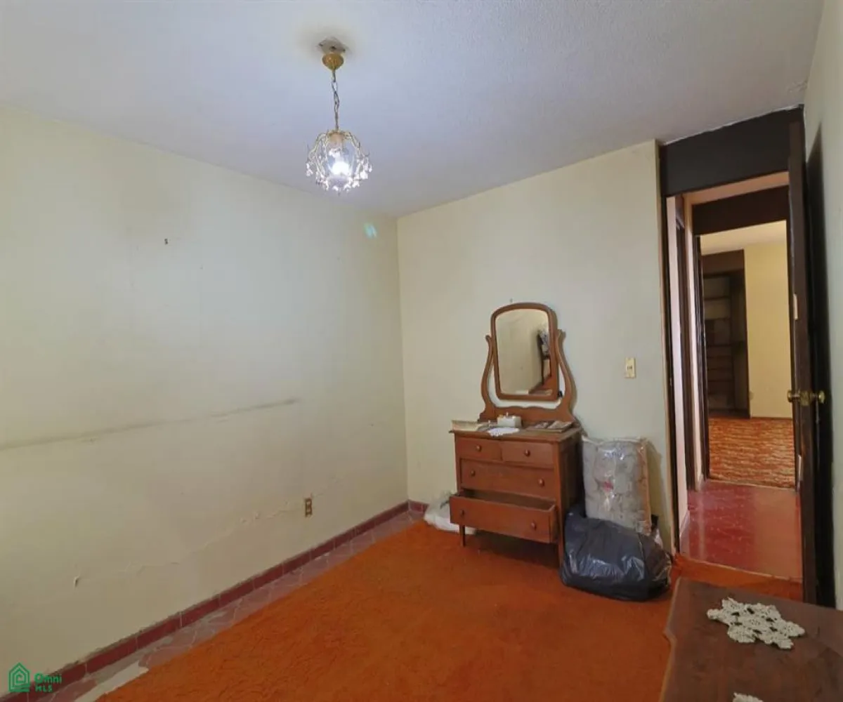 Casa En Venta,Camino Real,San Antonio de Padua 526, Zapopan, Jalisco 45040, 4 Habitaciones,4 Baños,San Antonio de Padua,1,MX251020081