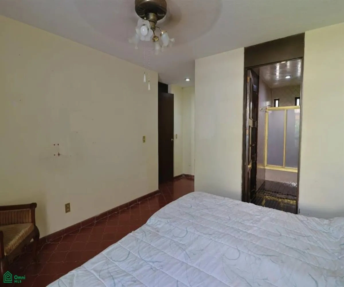 Casa En Venta,Camino Real,San Antonio de Padua 526, Zapopan, Jalisco 45040, 4 Habitaciones,4 Baños,San Antonio de Padua,1,MX251020081