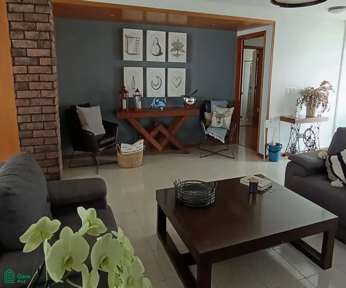 Casa En Venta,Rinconada Del Parque,Av. Ecónomos 6831, Zapopan, Jalisco 45010, 4 Habitaciones,4 Baños,Av. Ecónomos,2,MX251020500