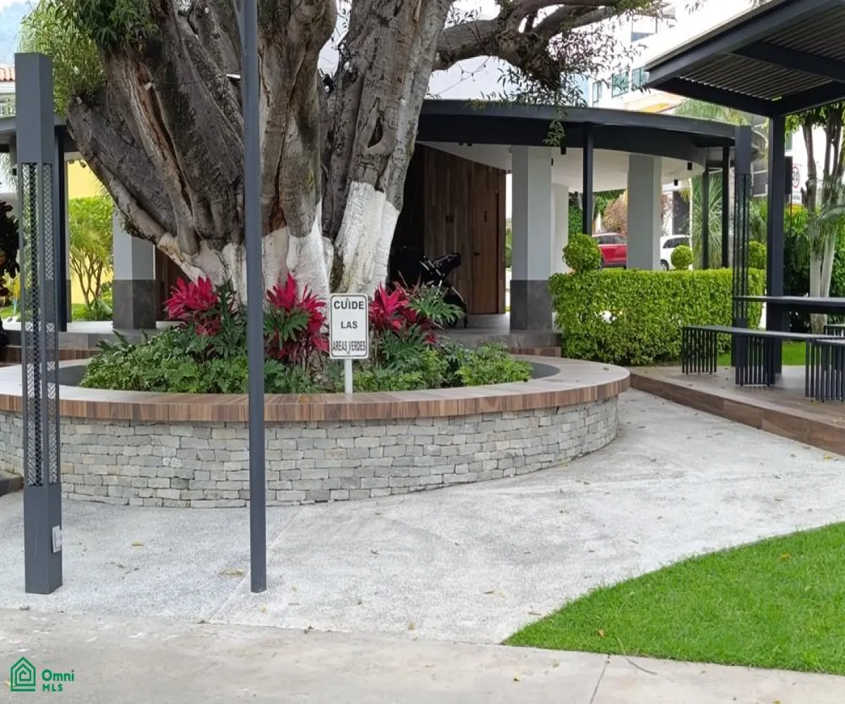 Casa En Venta,Rinconada Del Parque,Av. Ecónomos 6831, Zapopan, Jalisco 45010, 4 Habitaciones,4 Baños,Av. Ecónomos,2,MX251020500