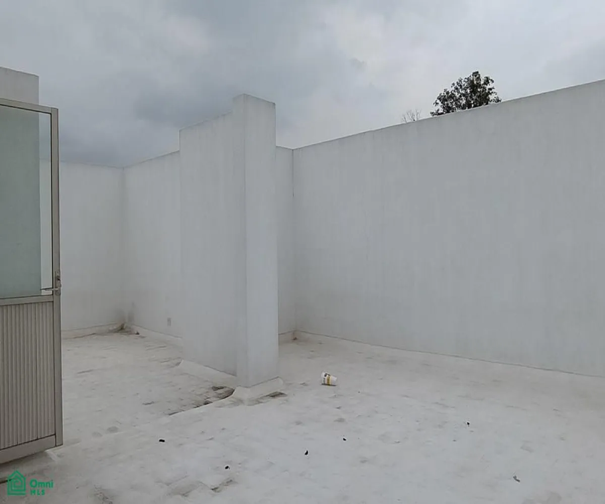 Casa En Venta,Rinconada Del Parque,Av. Ecónomos 6831, Zapopan, Jalisco 45010, 4 Habitaciones,4 Baños,Av. Ecónomos,2,MX251020500